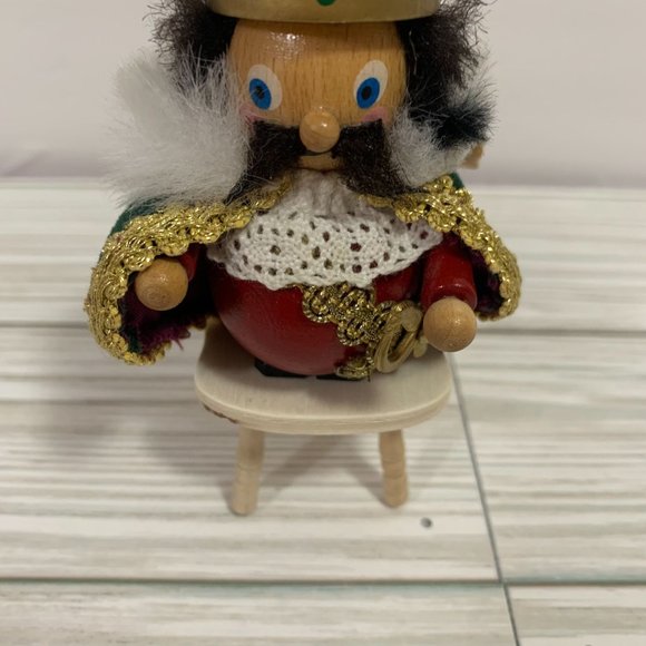 Vintage Steinbach Mini Wood Viking King Figure Imperfect - Picture 3 of 8